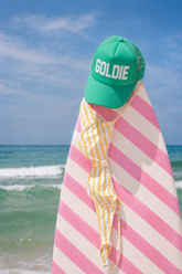 COASTAL MINT TRUCKER HAT