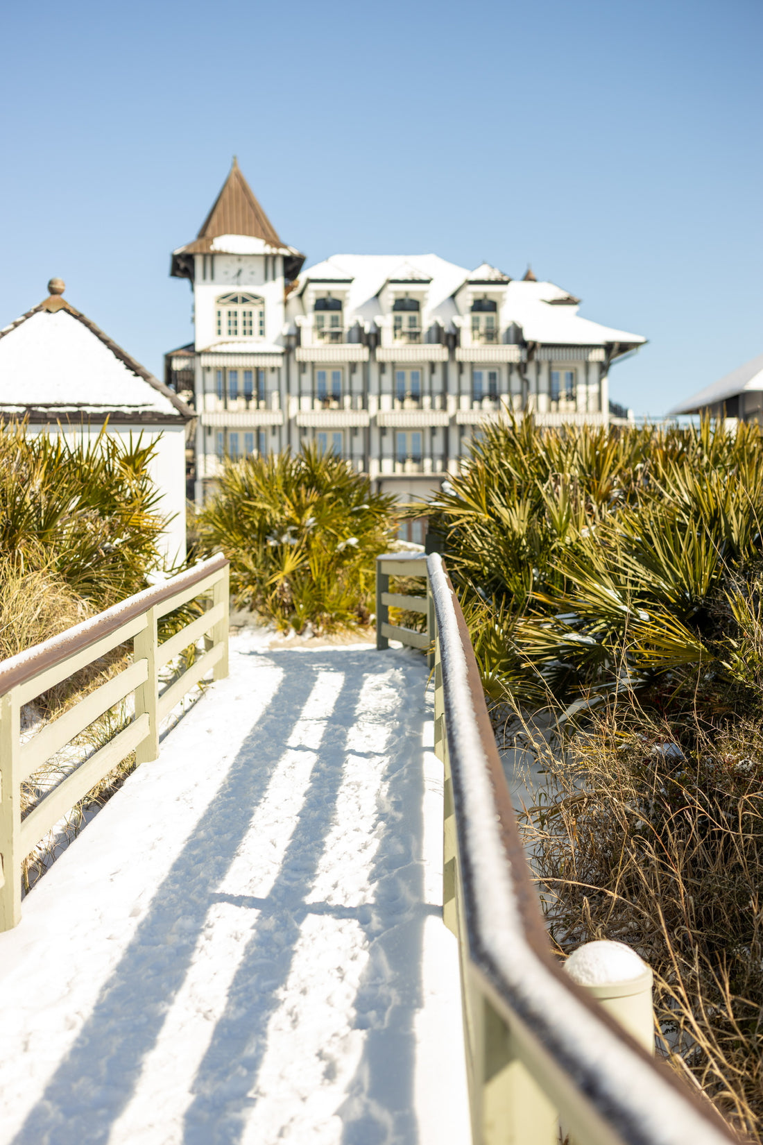 WINTER WHITE WONDERLAND