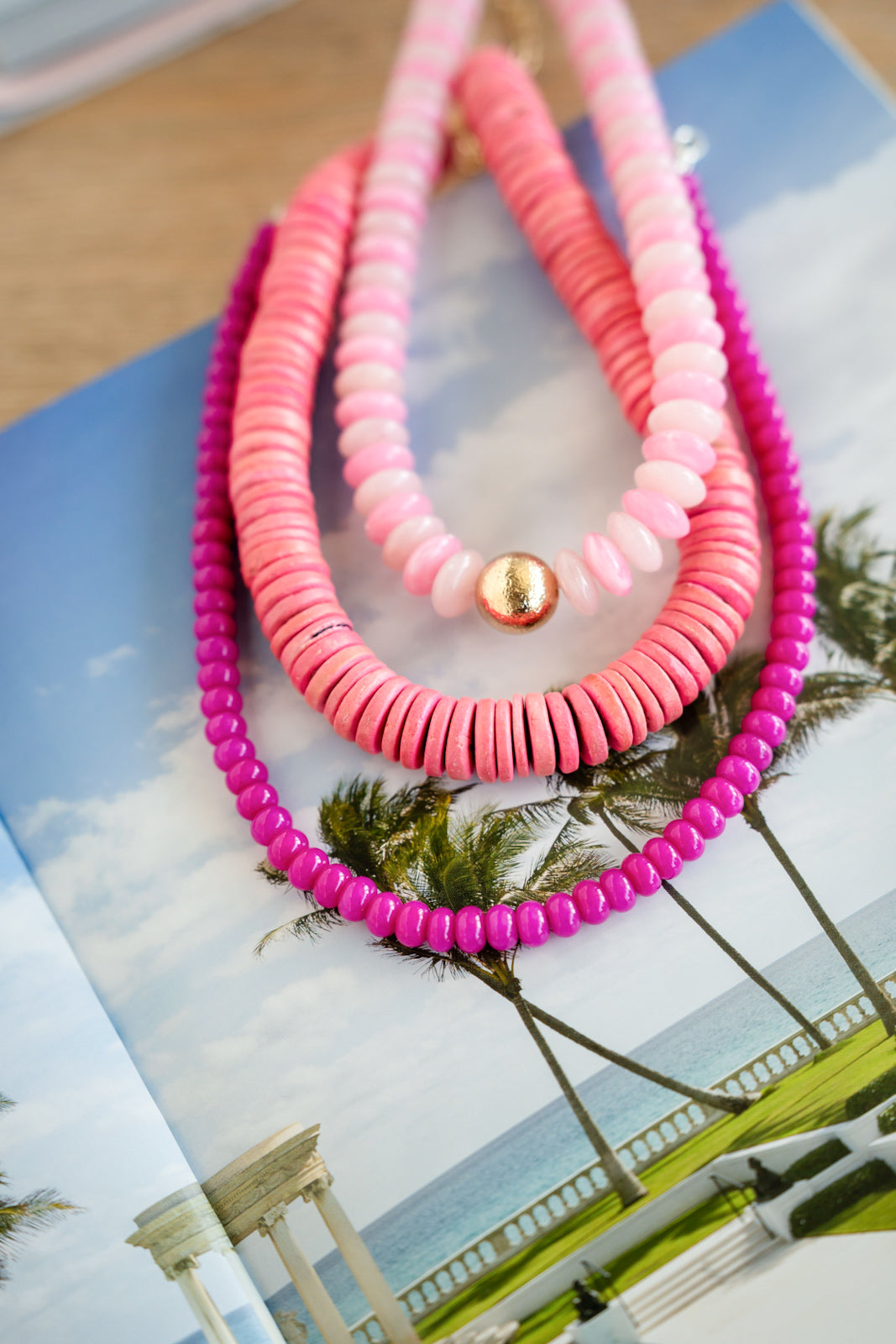 PALM PUNCH NECKLACE