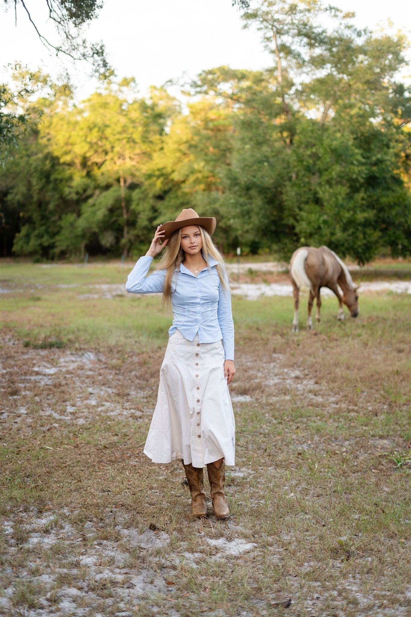 HOOK 'EM SKIRT