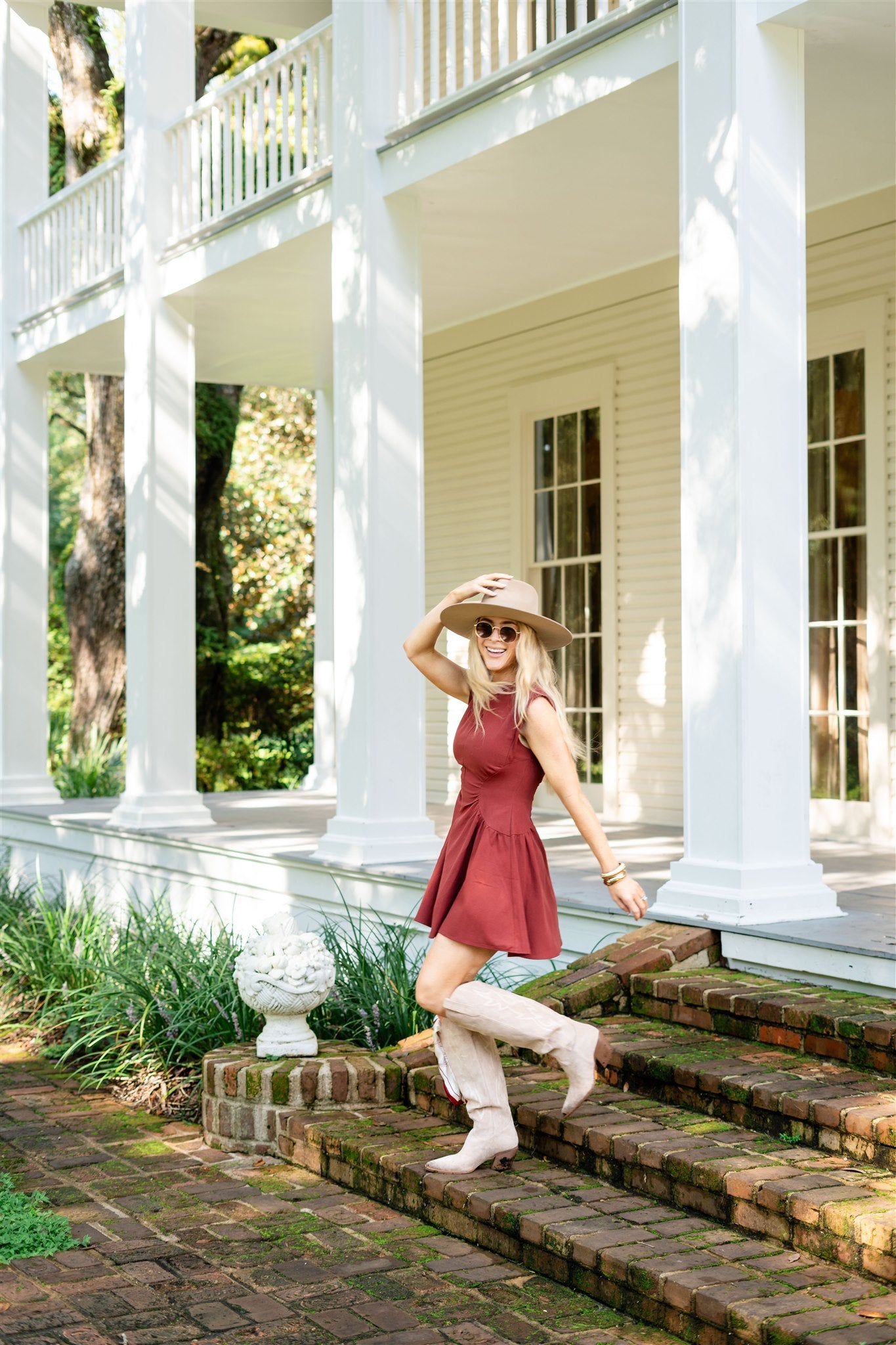CRIMSON DRESS