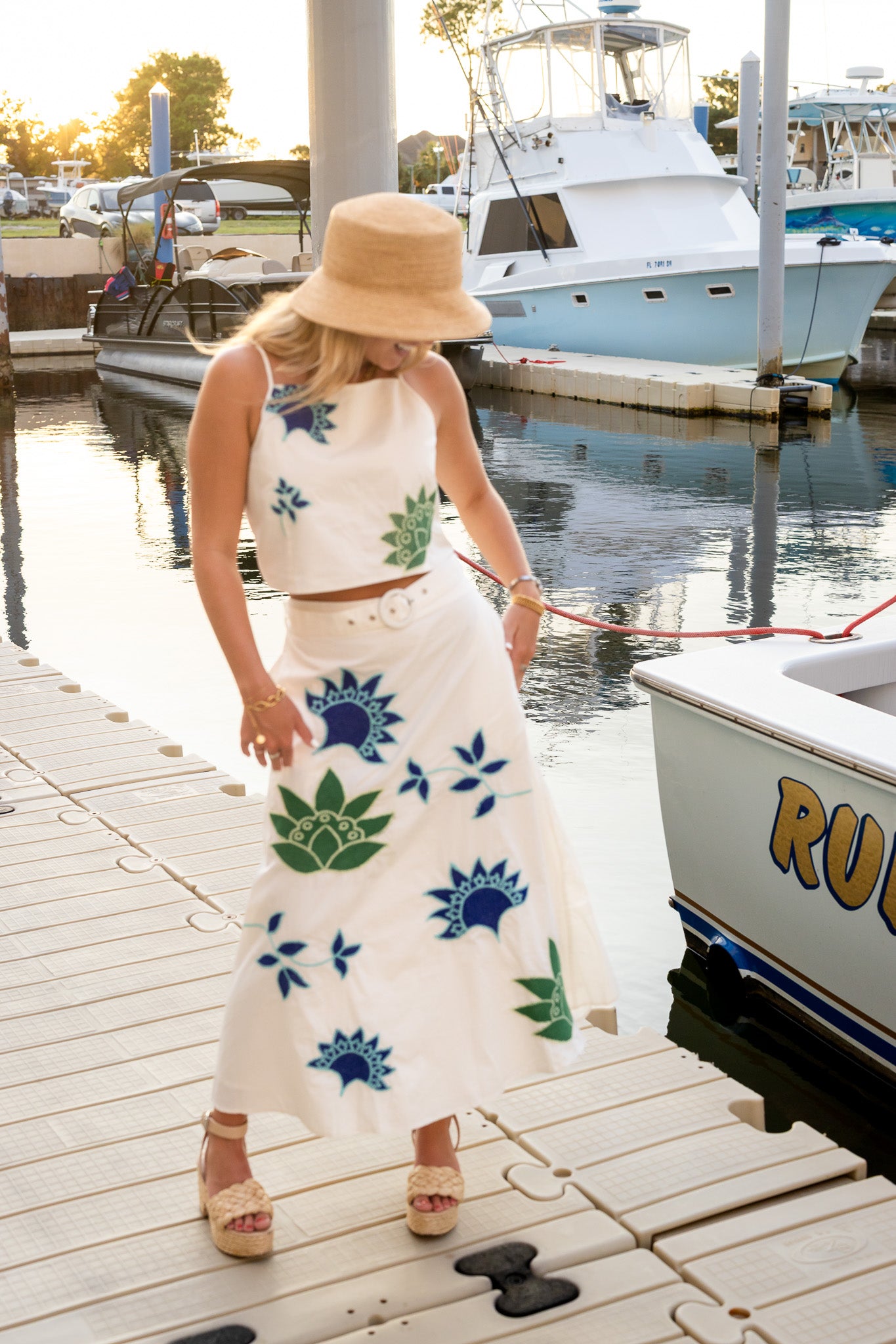 SAIL AWAY TOP