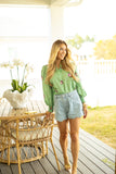 SCALLOPED SHORTS (LIGHT WASH)