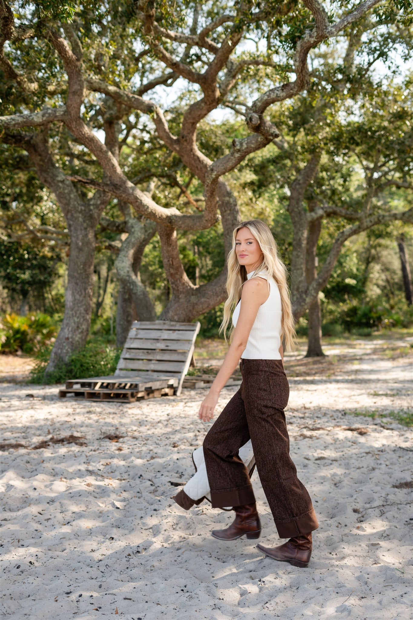 BROWN LEOPARD JEAN