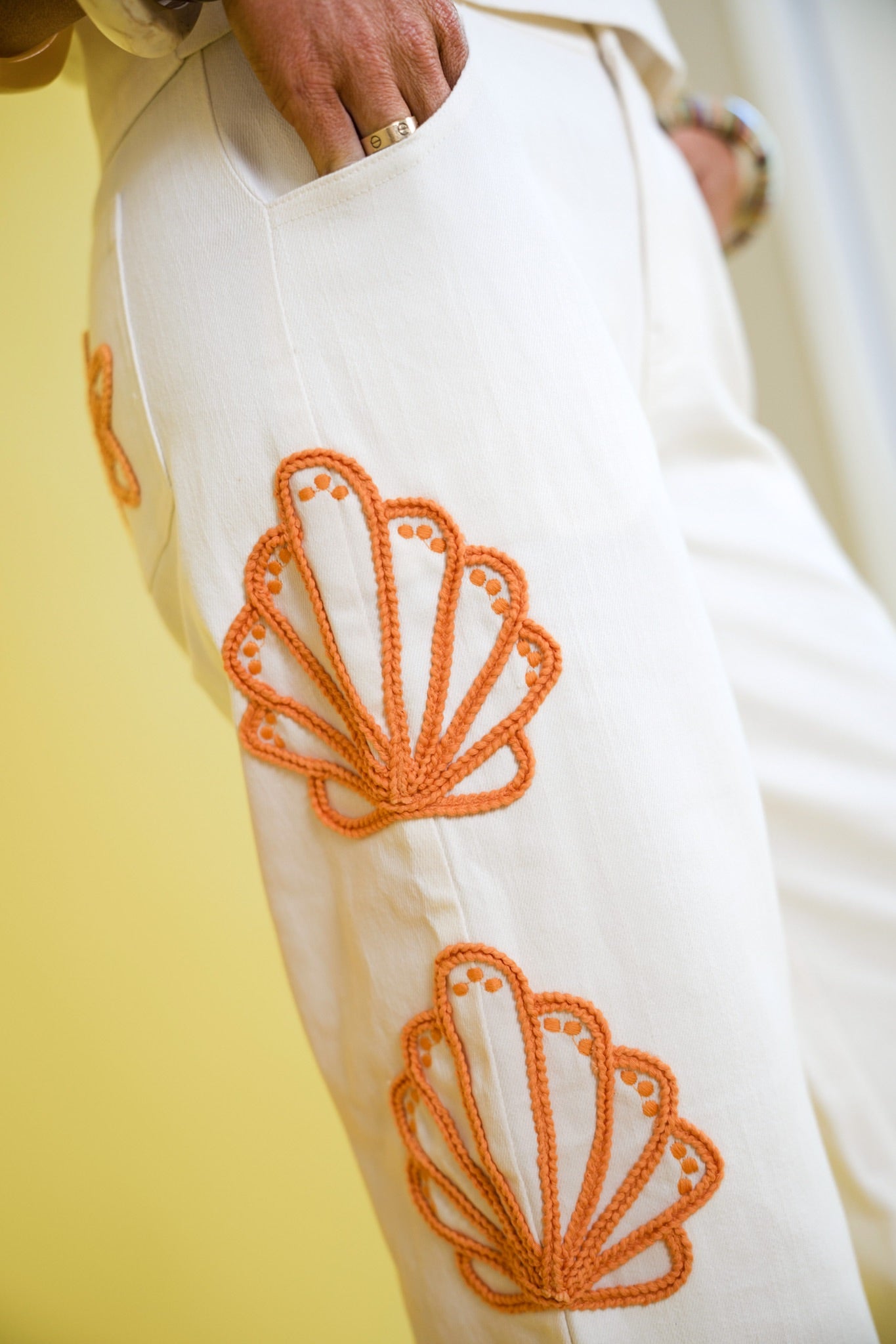 GOLDEN SHELL PANTS