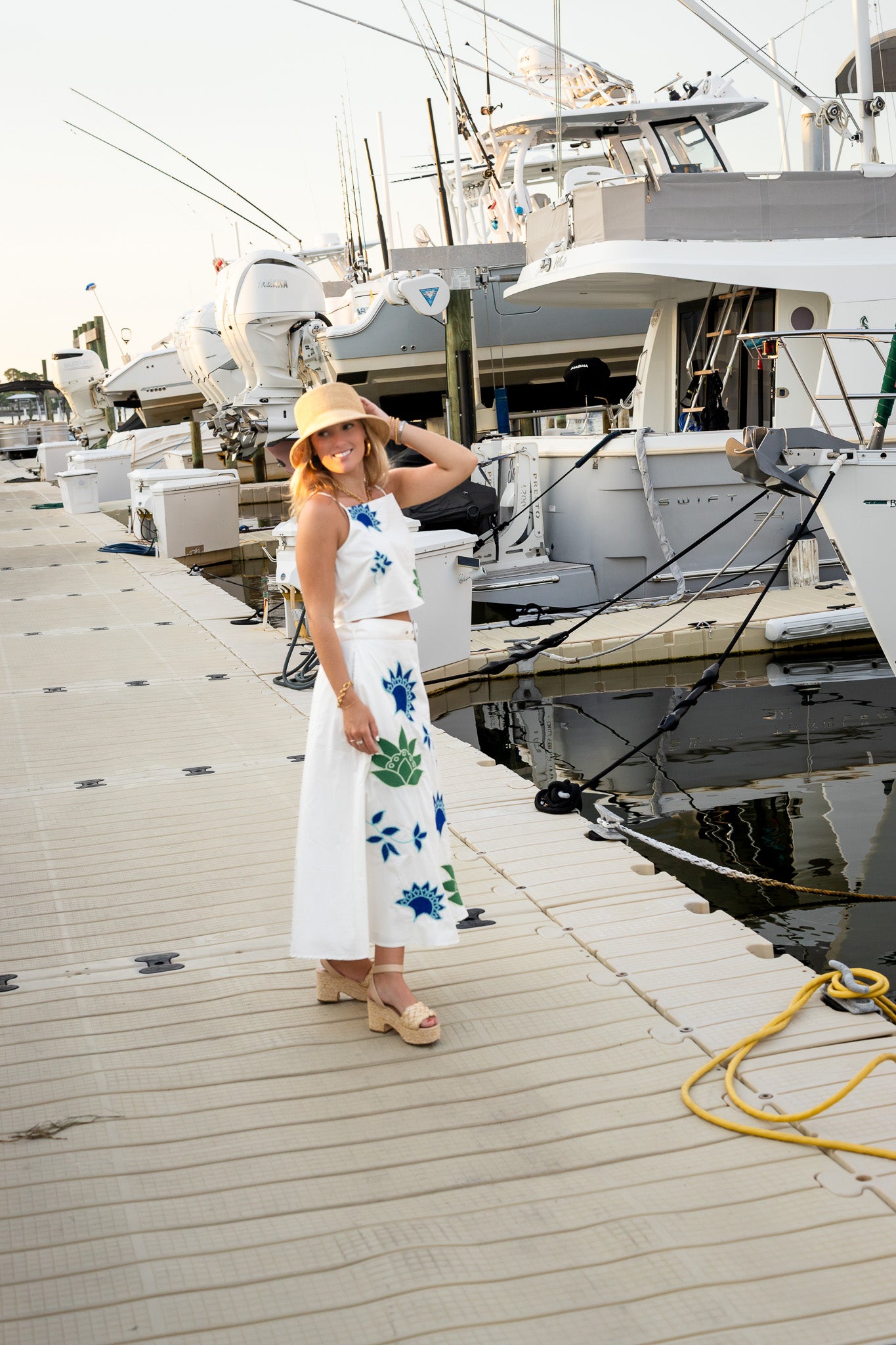 SAIL AWAY TOP