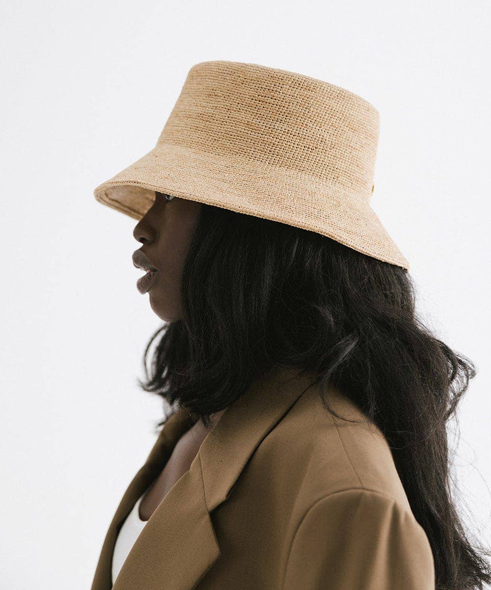 LANA BUCKET HAT