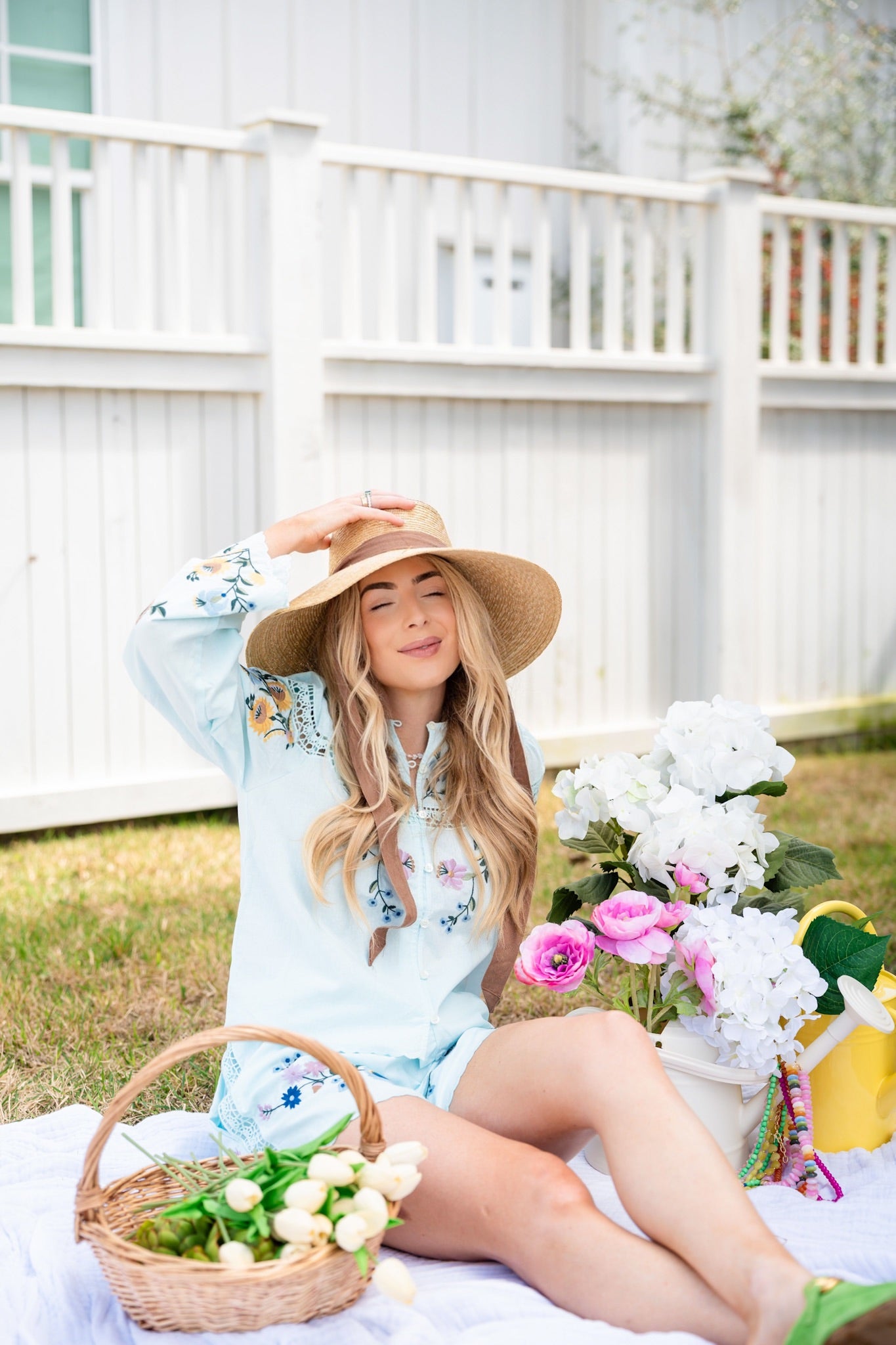 THE SEASIDE GARDEN SHORT