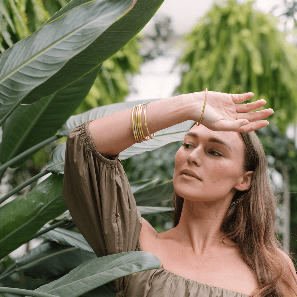 SHINY GOLD HORN BANGLE SET