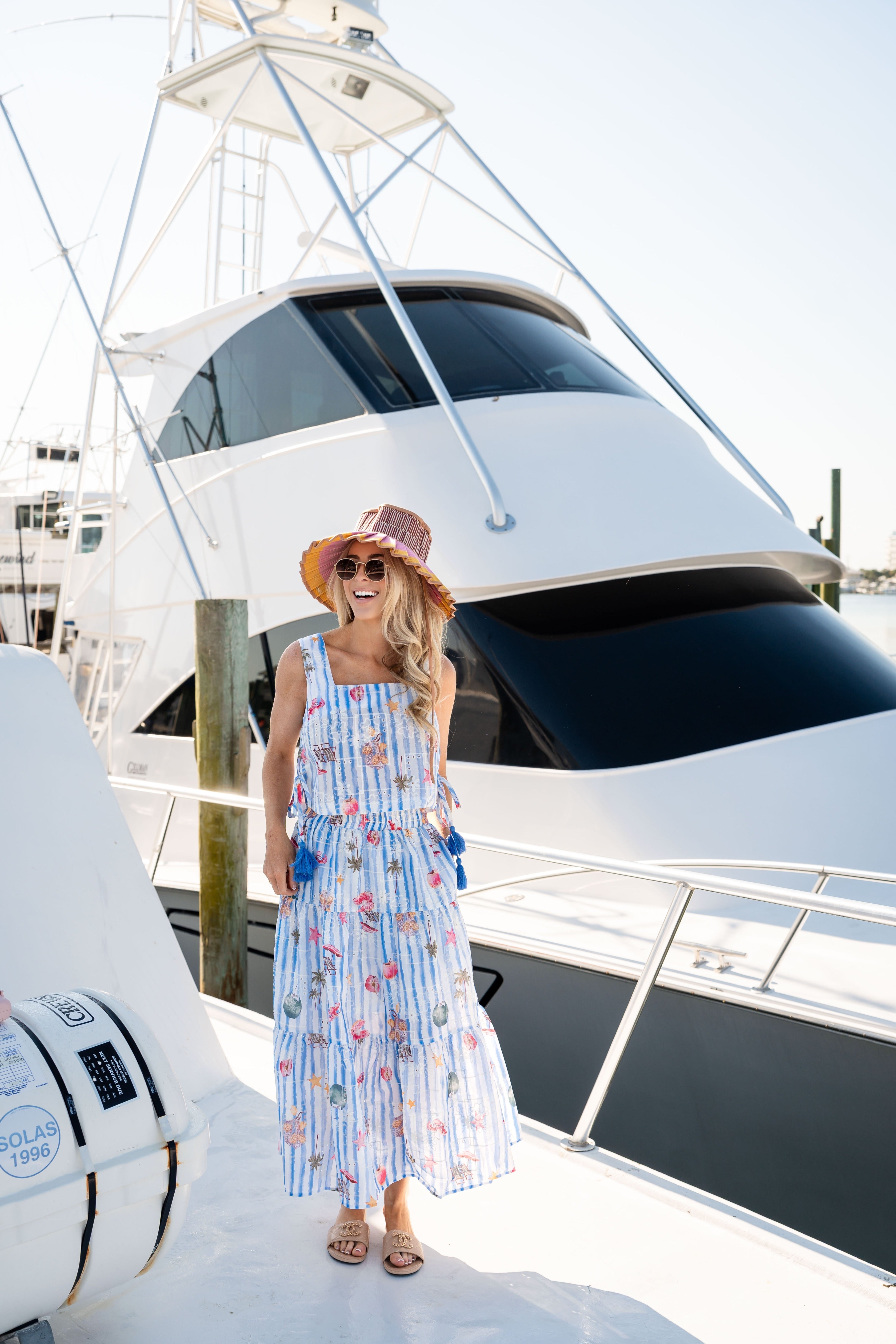 THE CATCH & KEEP SKIRT