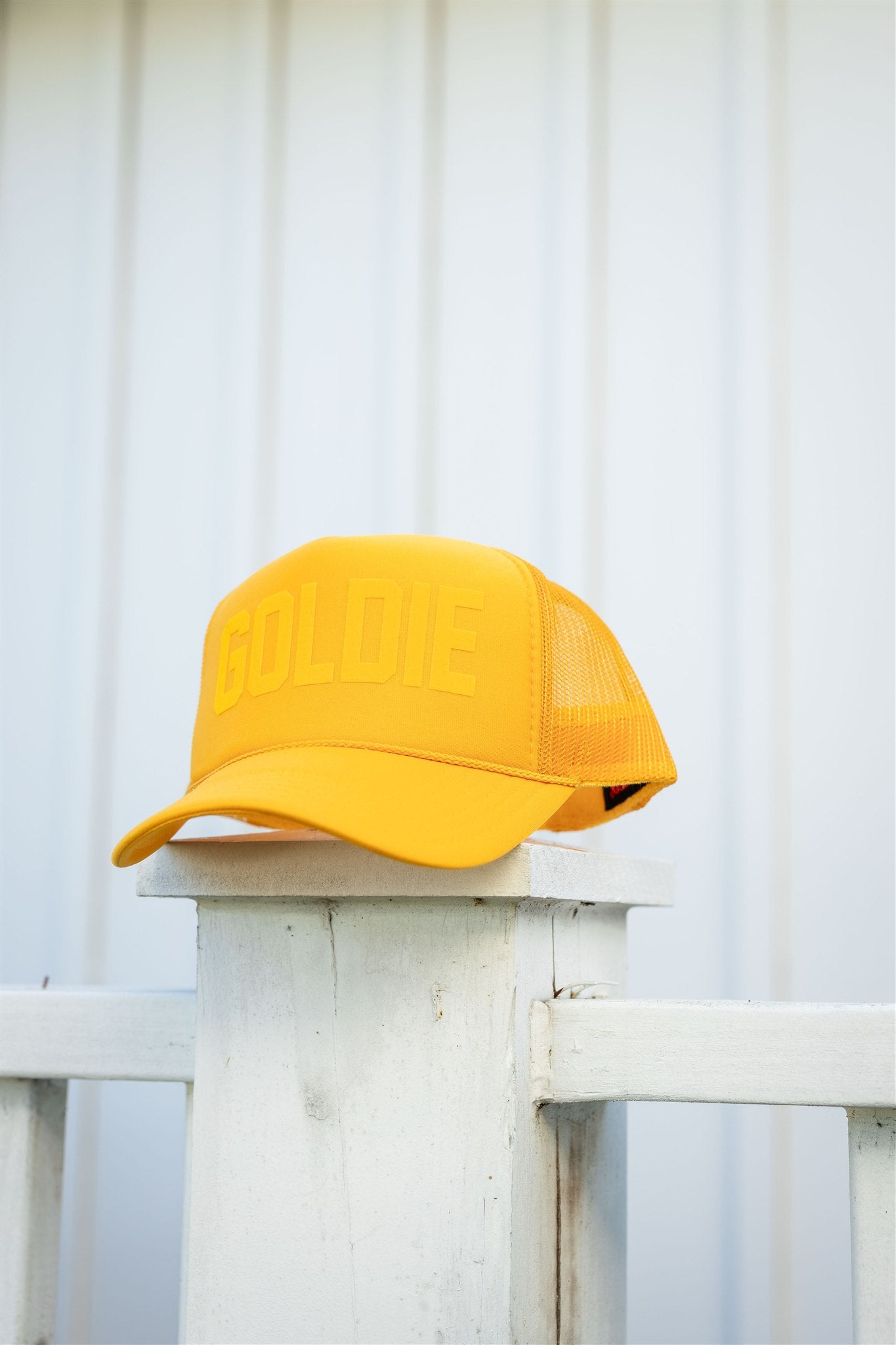 SUN CHASER TRUCKER HAT