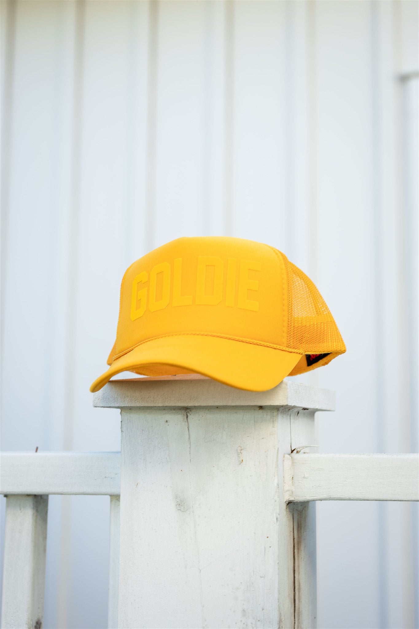 SUN CHASER TRUCKER HAT