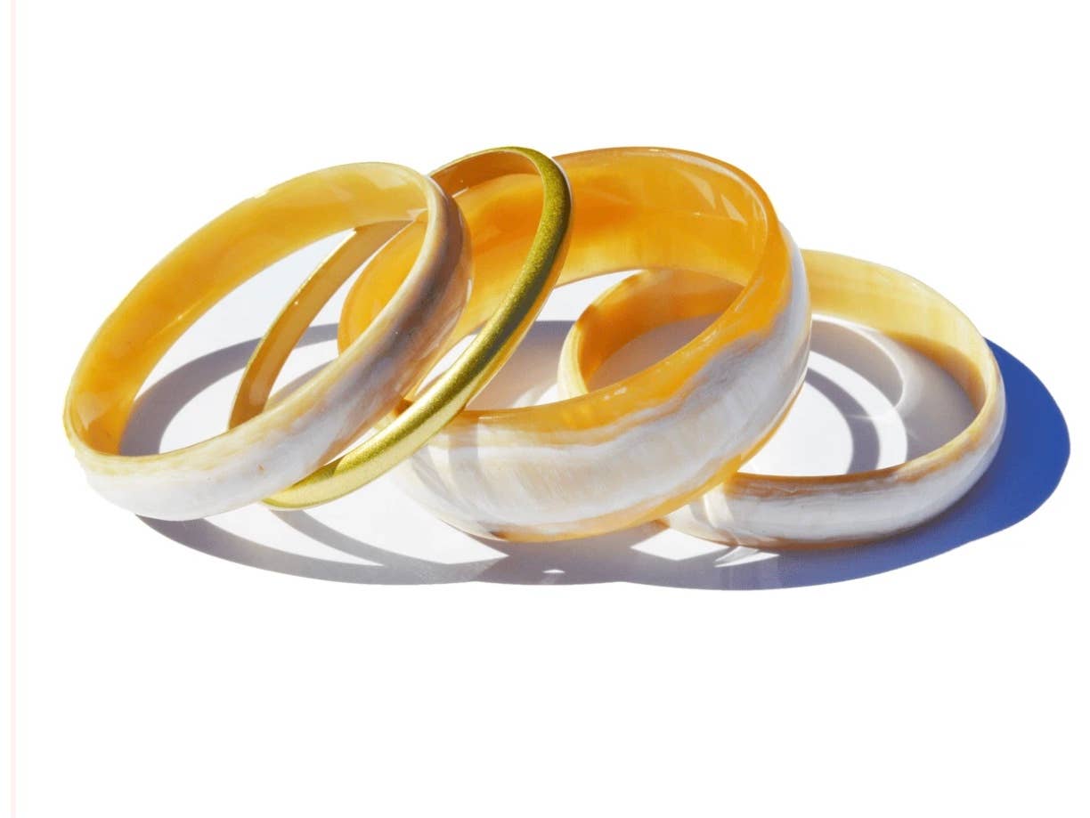 NATURAL HORN BANGLE SET