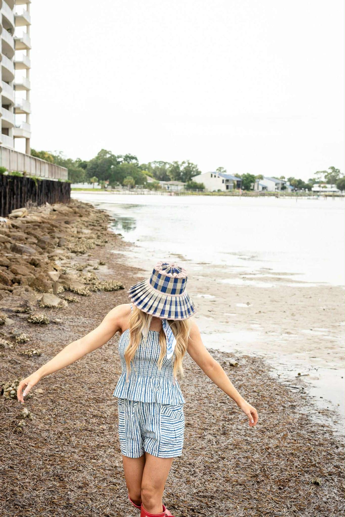 PEPLUM PIER TOP