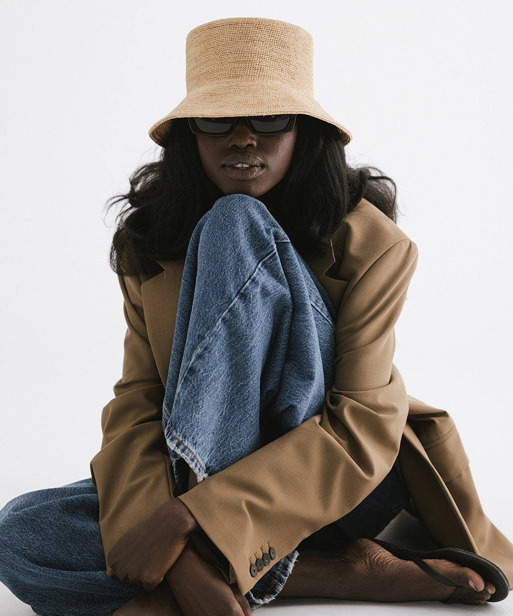 LANA BUCKET HAT
