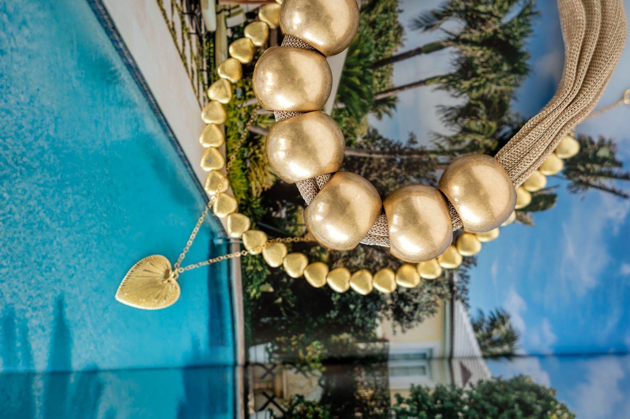 THE BREAKERS NECKLACE