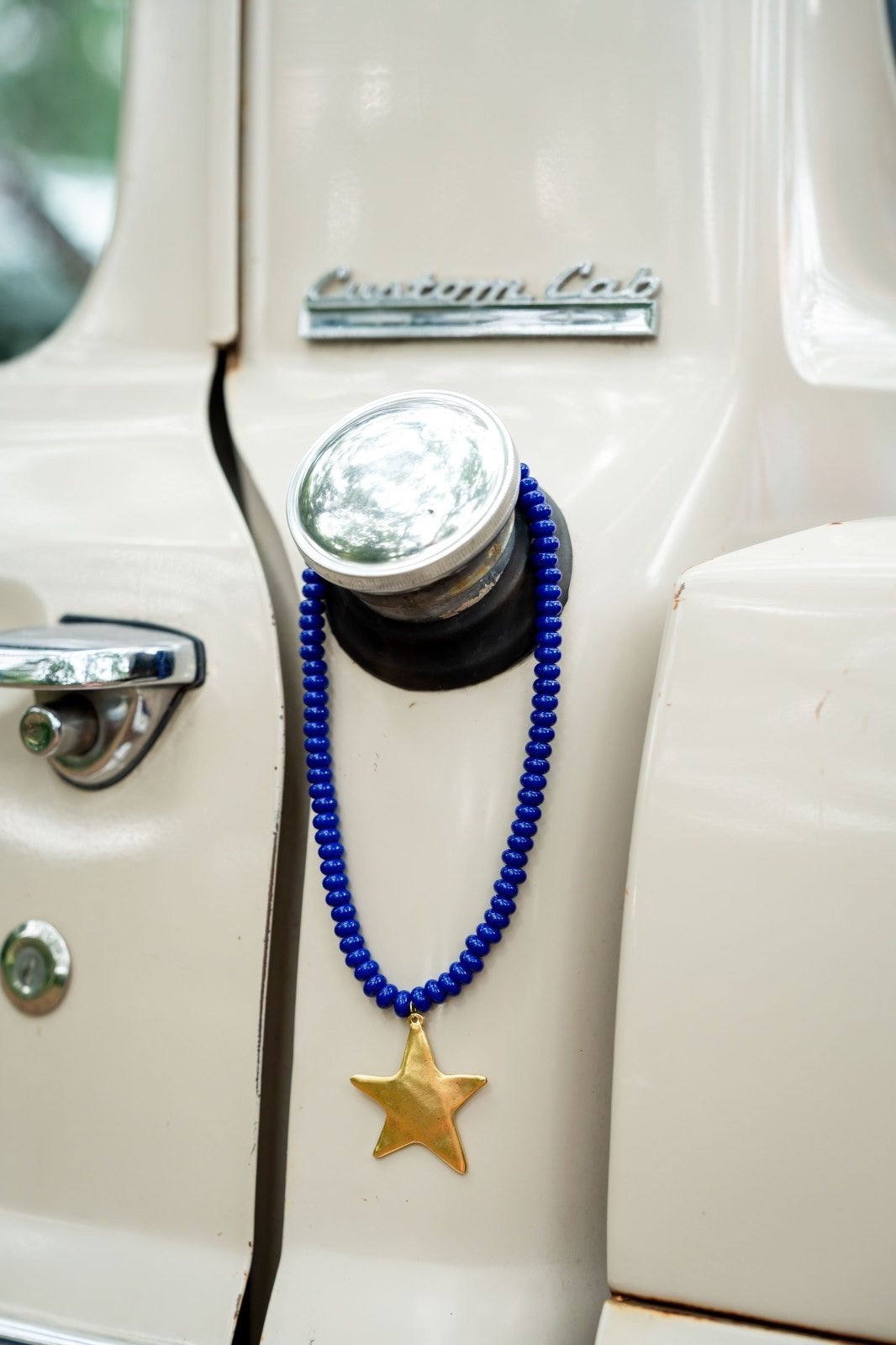 HOMETOWN NECKLACE (BLUE)