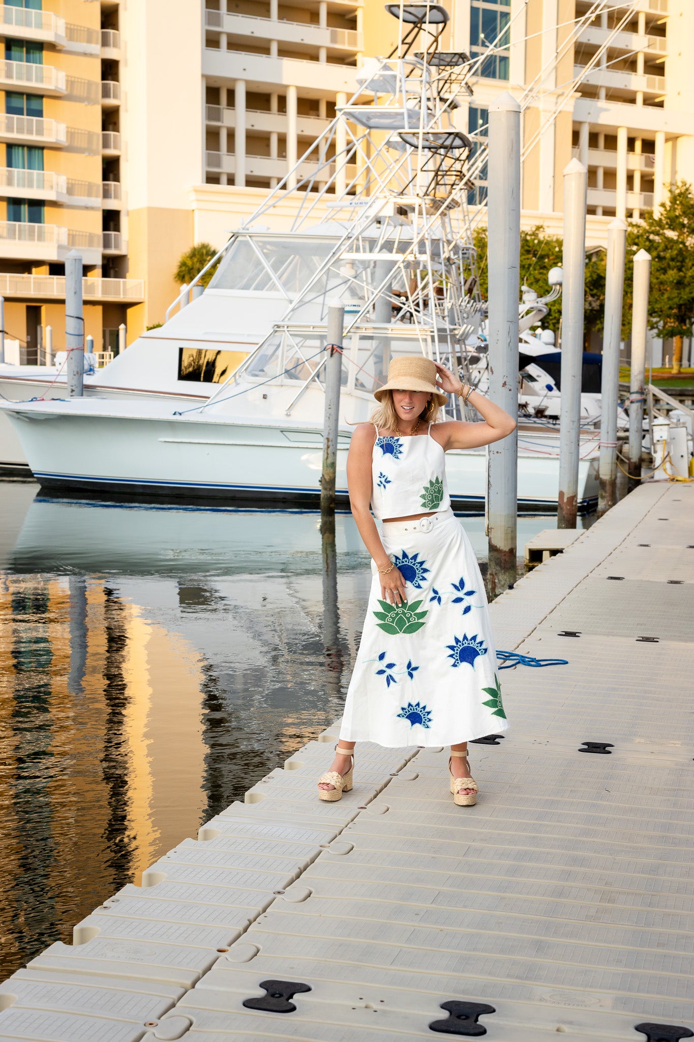 SAIL AWAY TOP