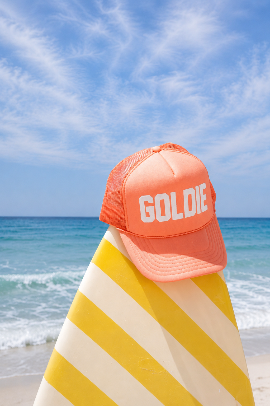 CORAL TRUCKER HAT