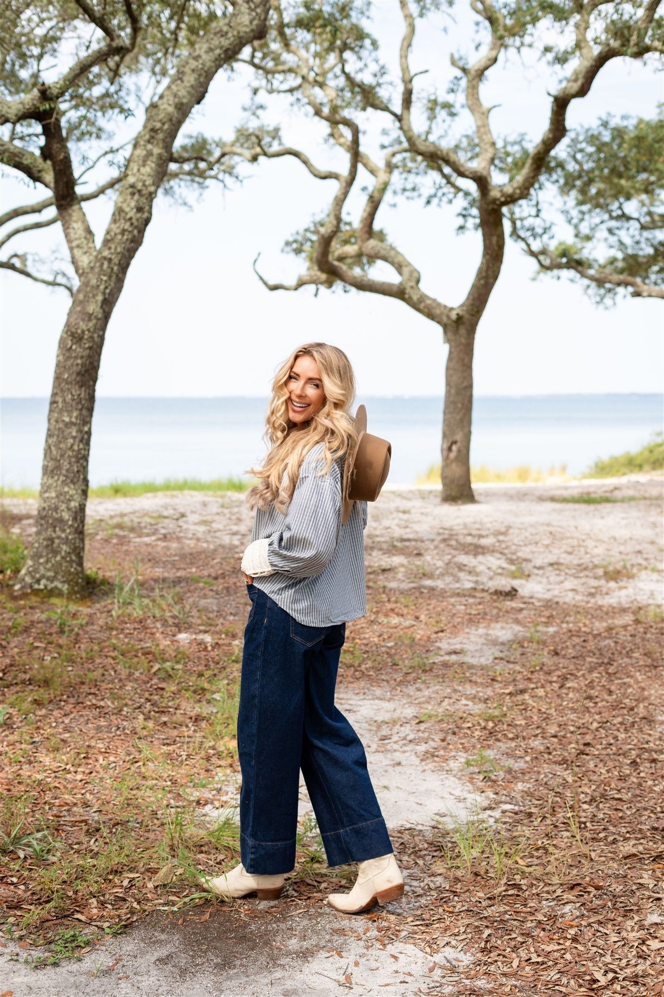 THE CANYON JEAN