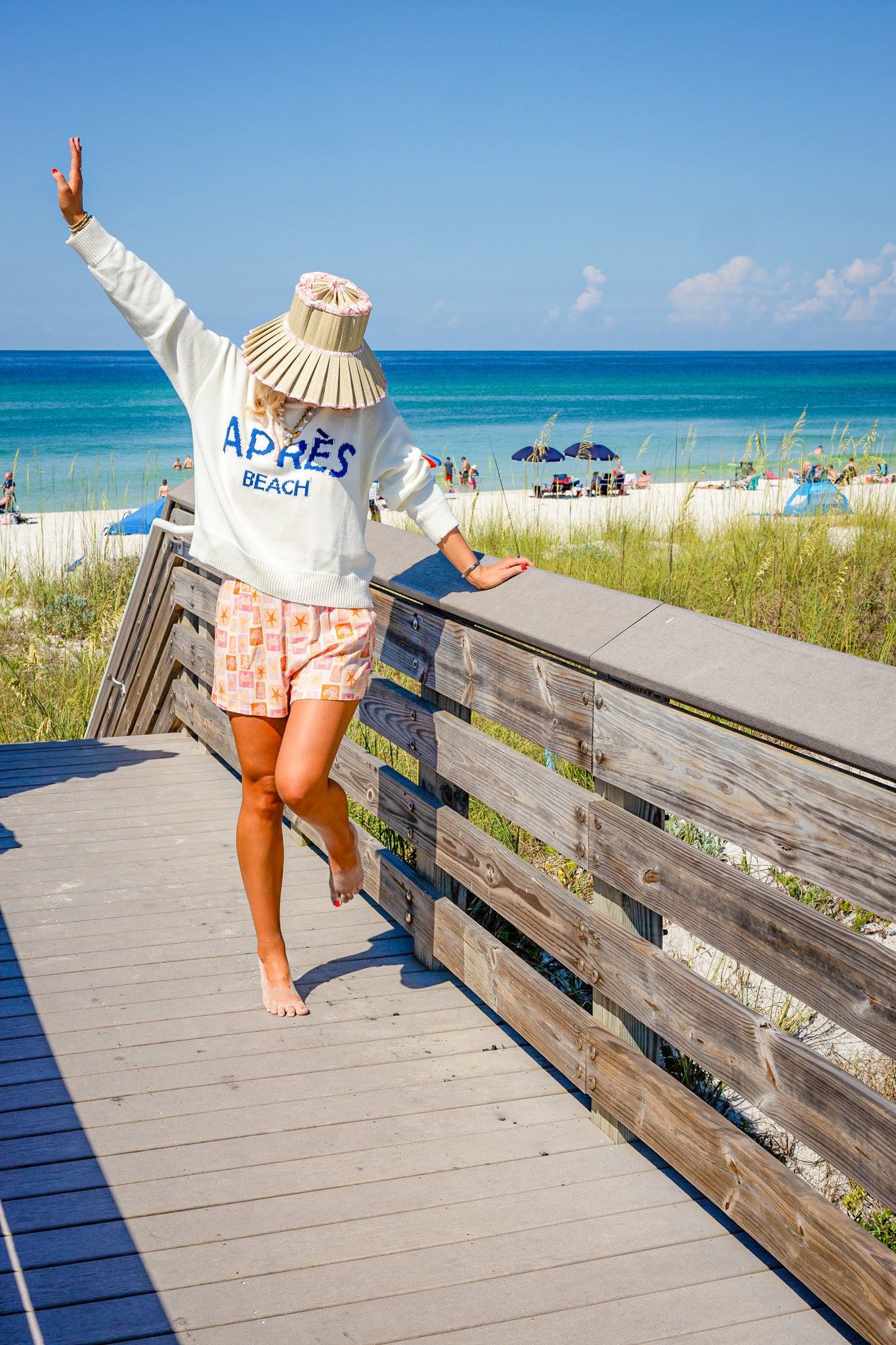 APRES BEACH SWEATER