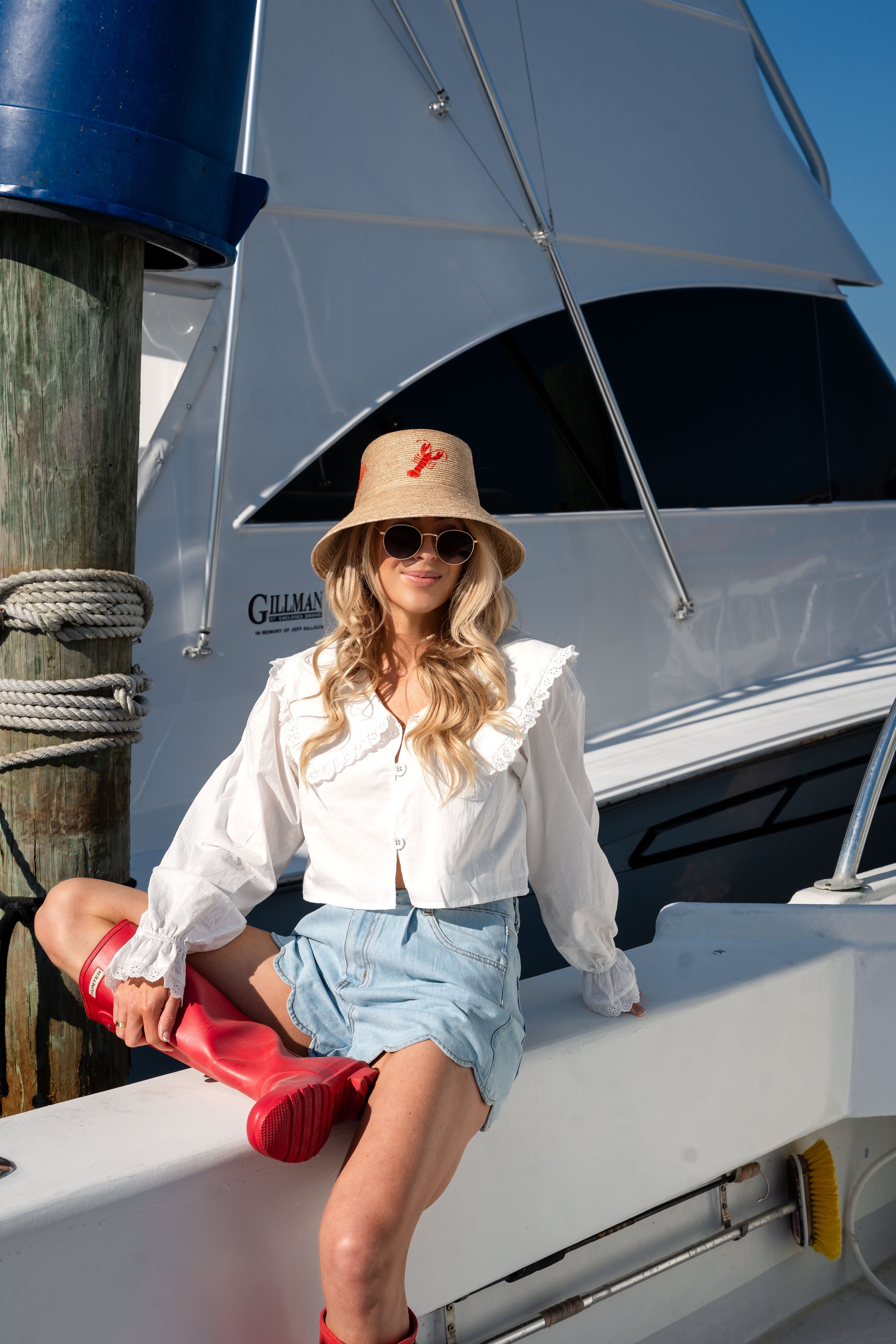 THE HEIRLOOM HARBOR TOP