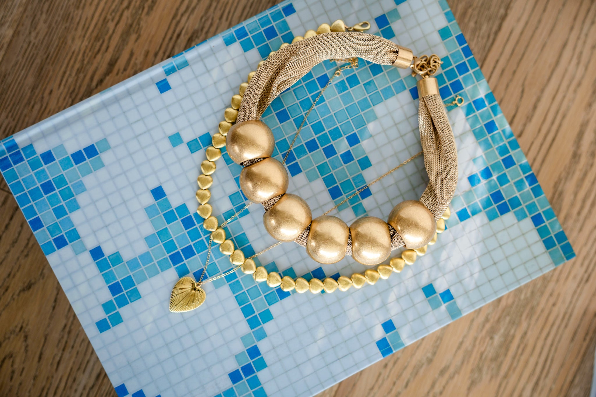 THE BREAKERS NECKLACE