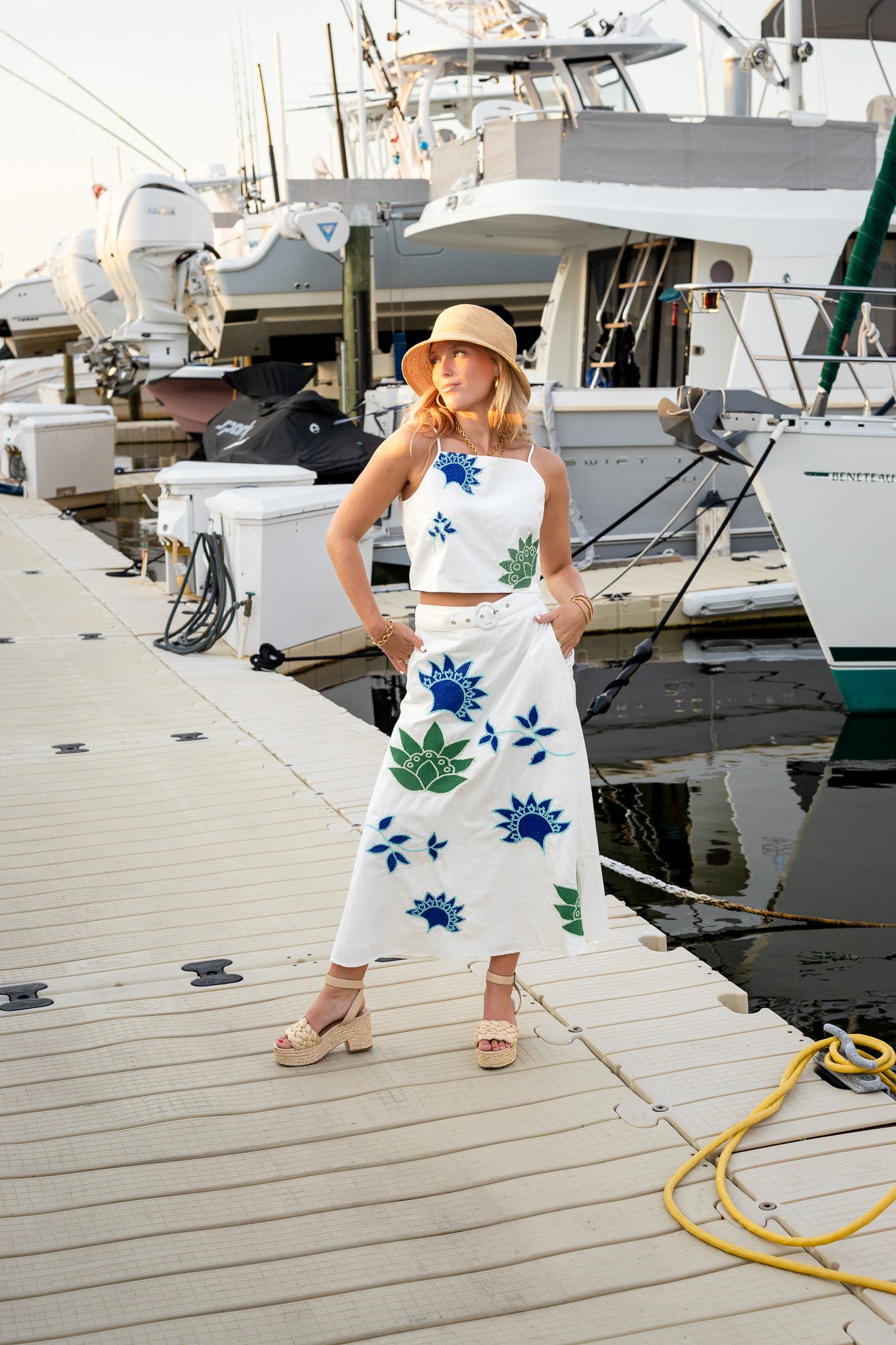 SAIL AWAY TOP