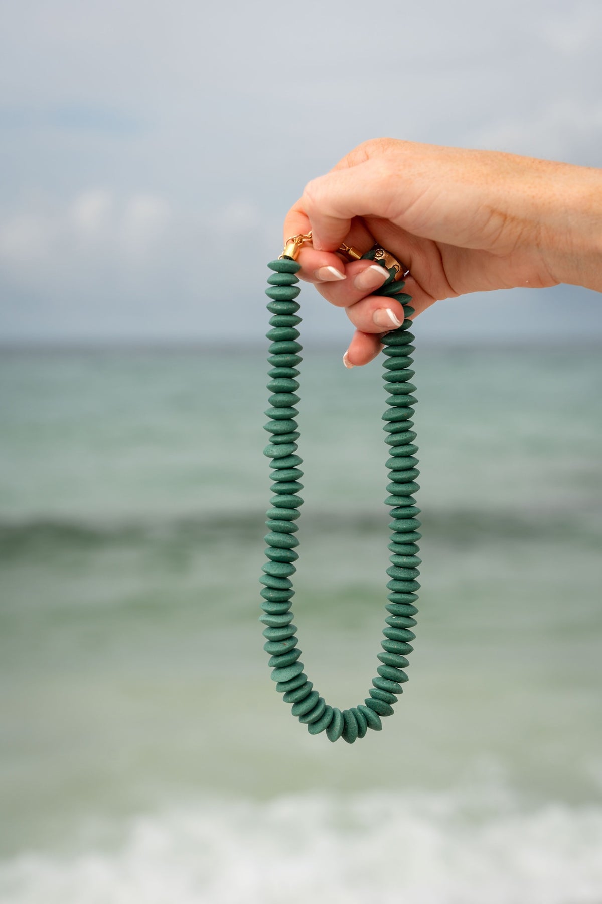 SEAGRASS TIDE NECKLACE