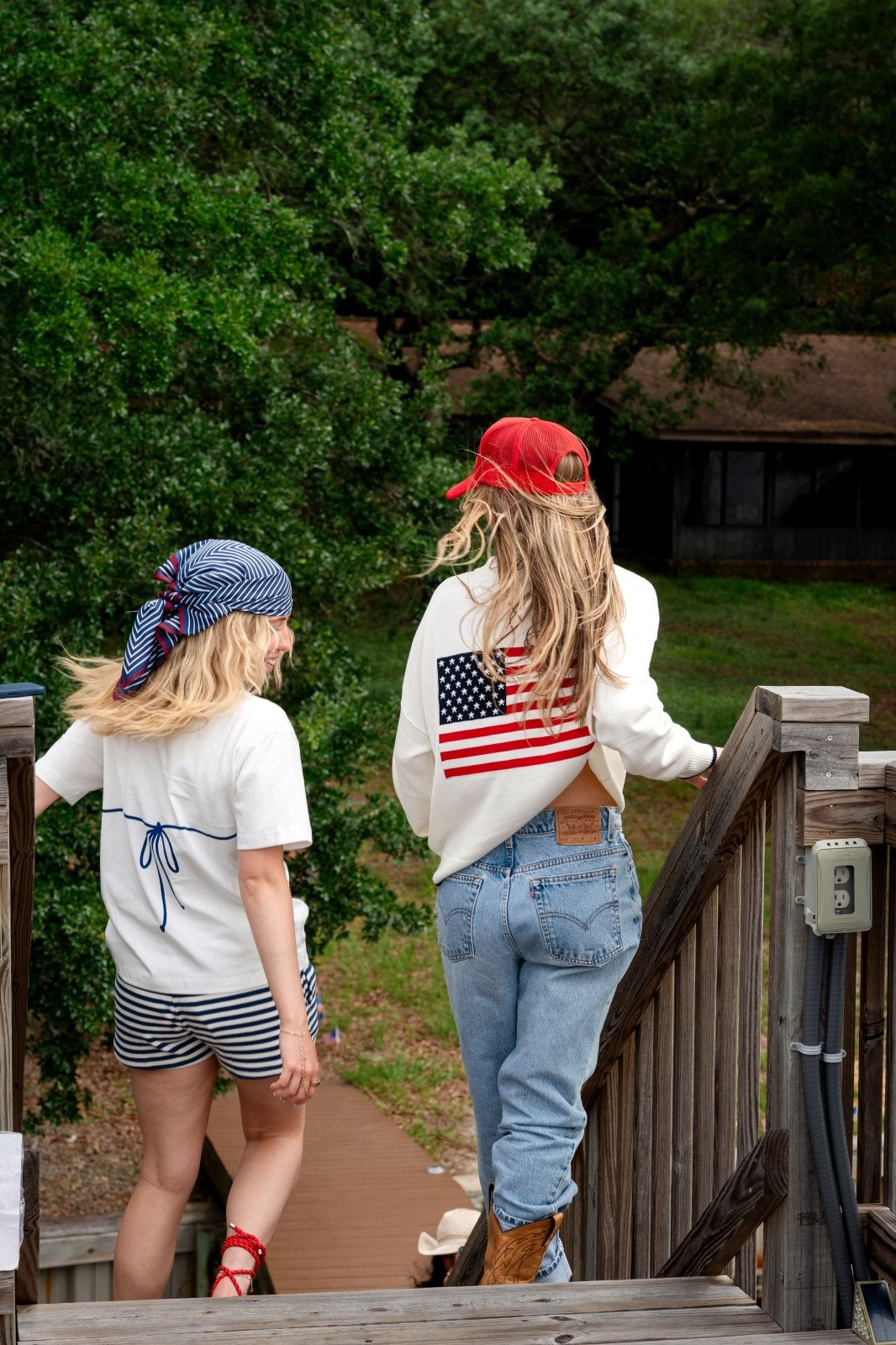 THE ALL-AMERICAN QUARTER ZIP