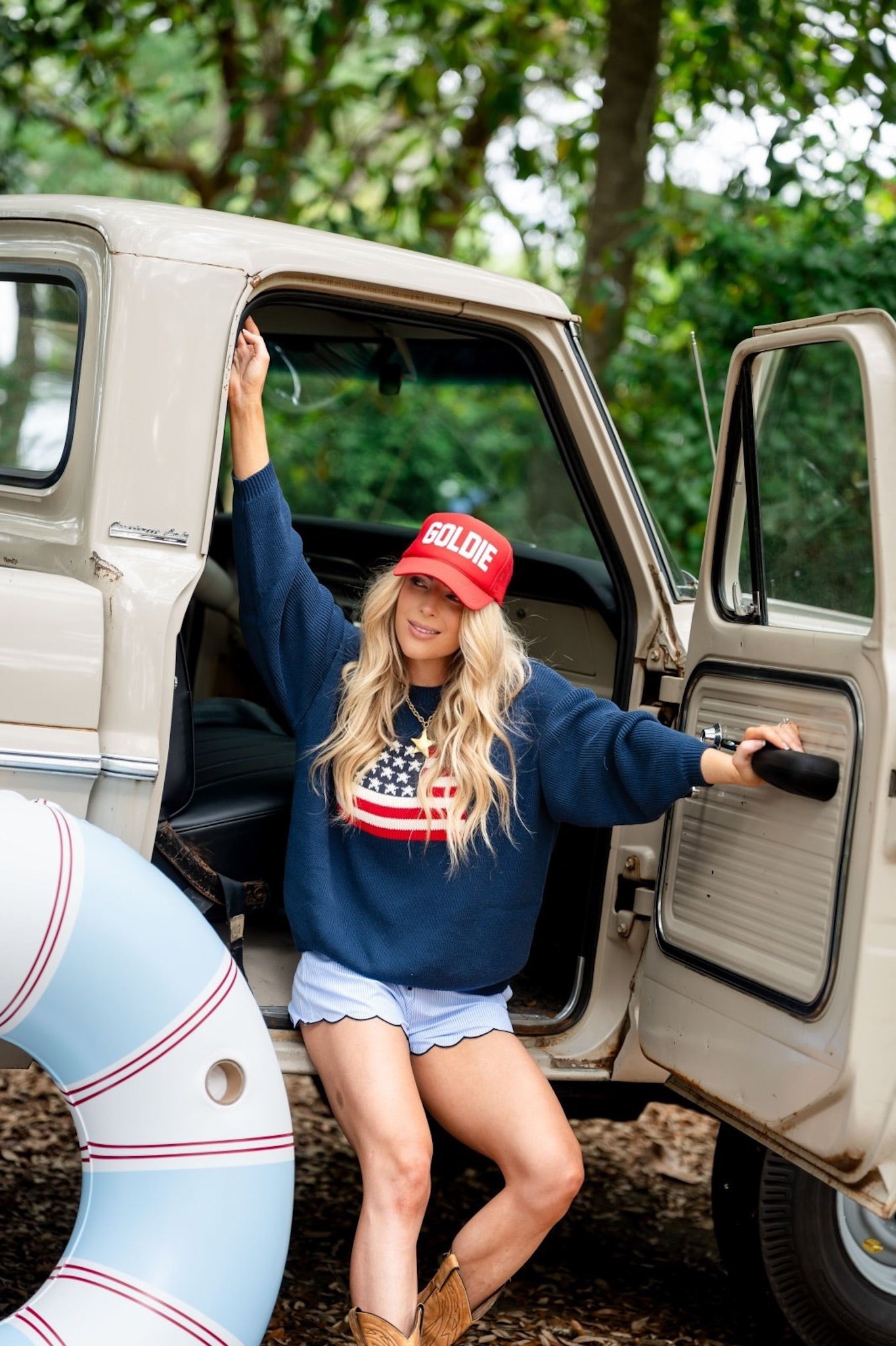 THE HERITAGE SWEATER