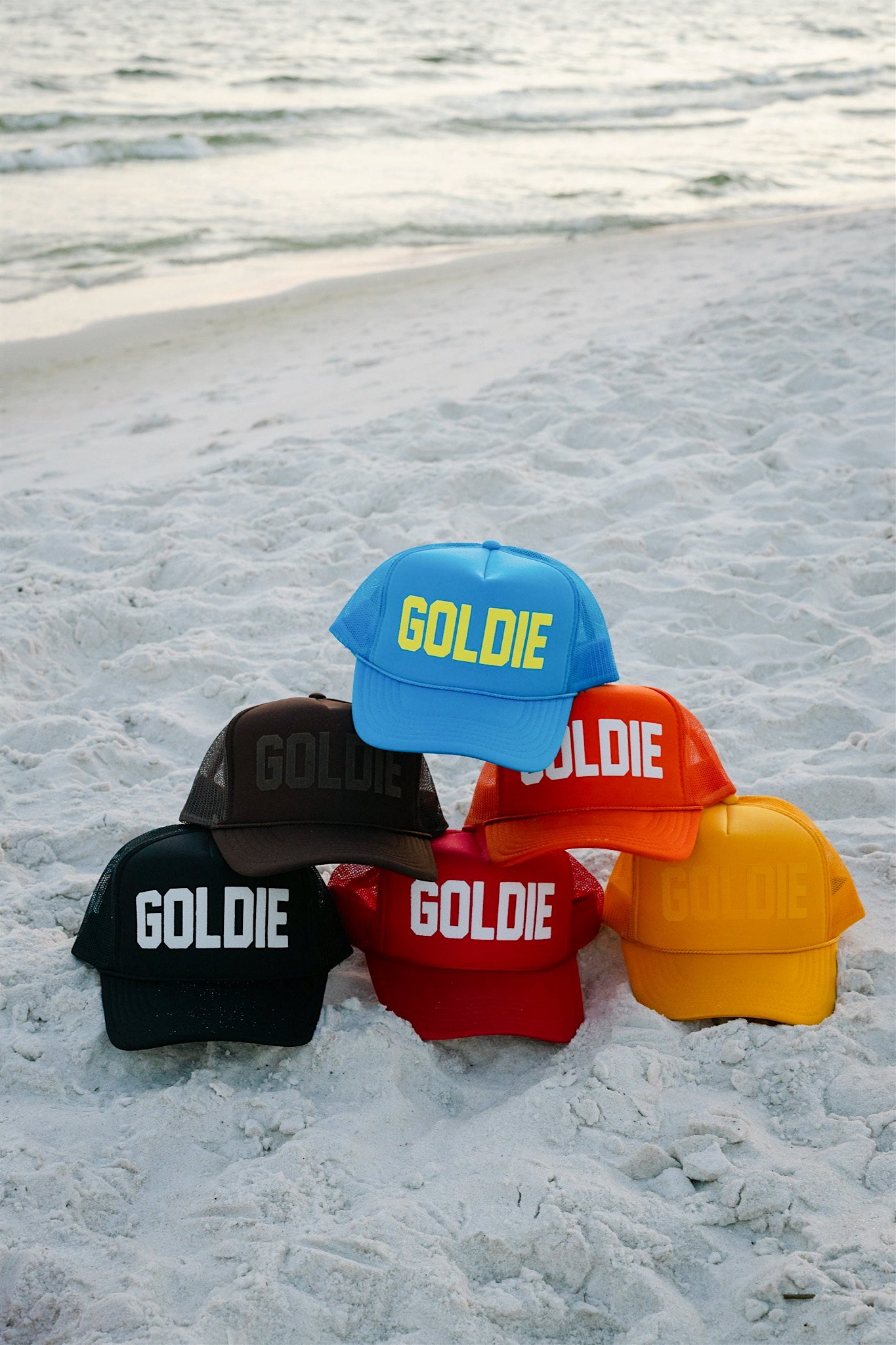 SCARLET WAVE TRUCKER HAT