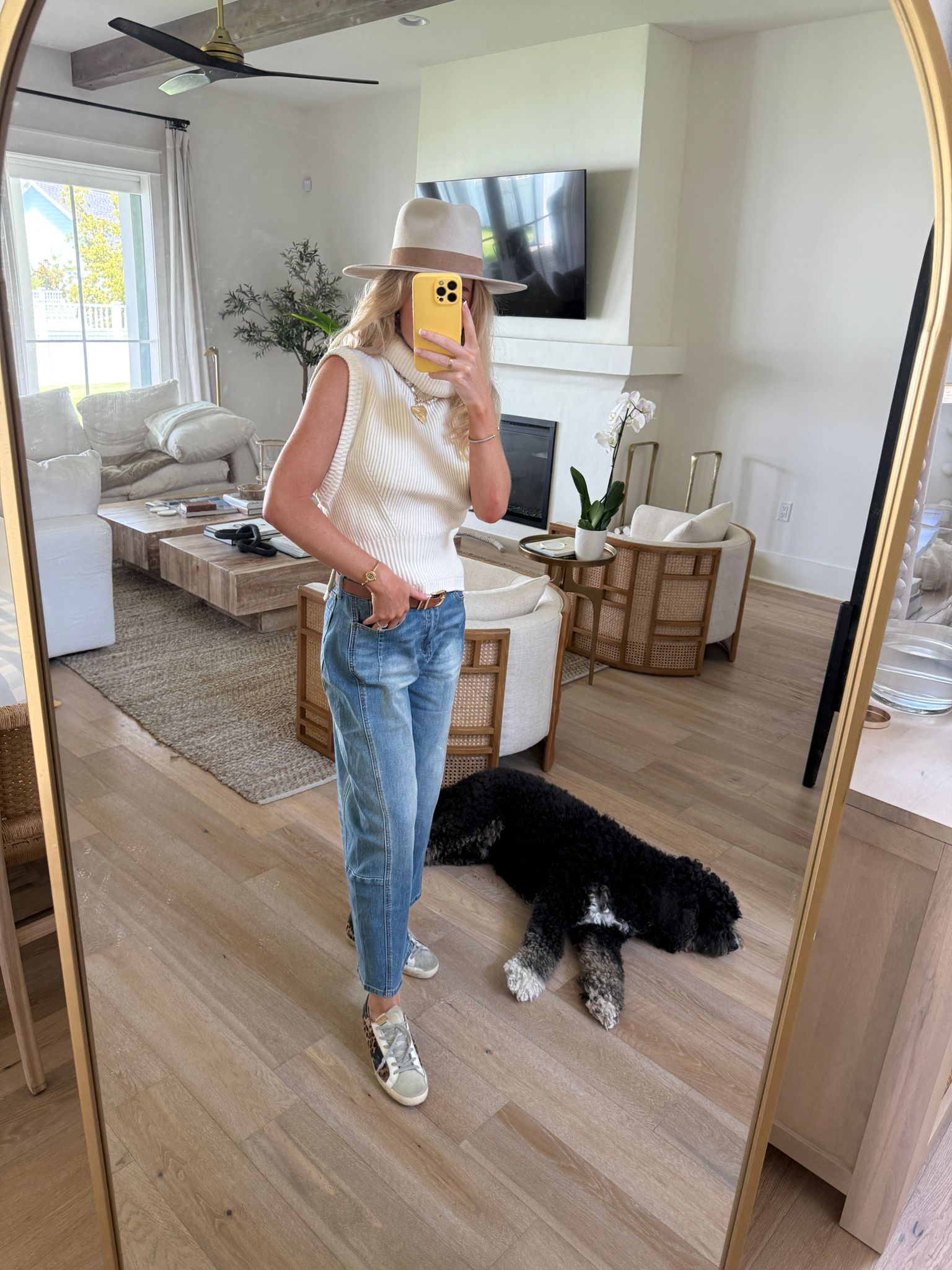 MAPLE SWEATER