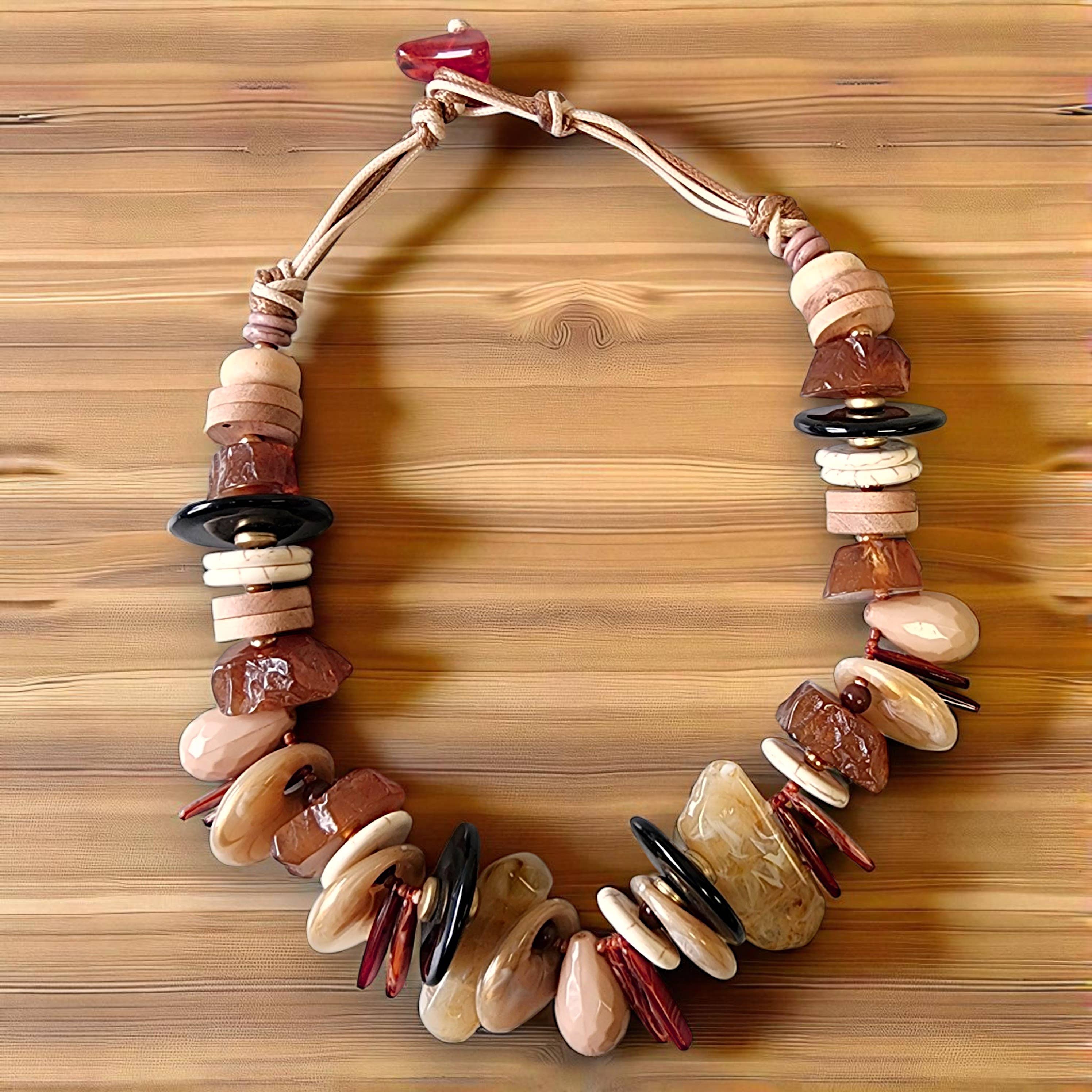 STONEHAVEN NECKLACE