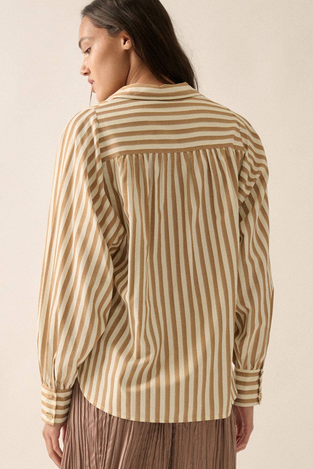 CHESTNUT BUTTONUP