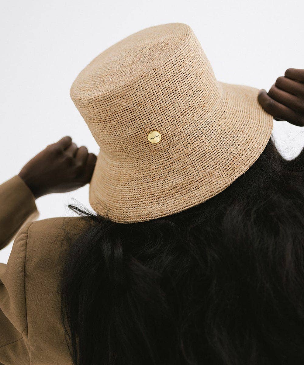 LANA BUCKET HAT