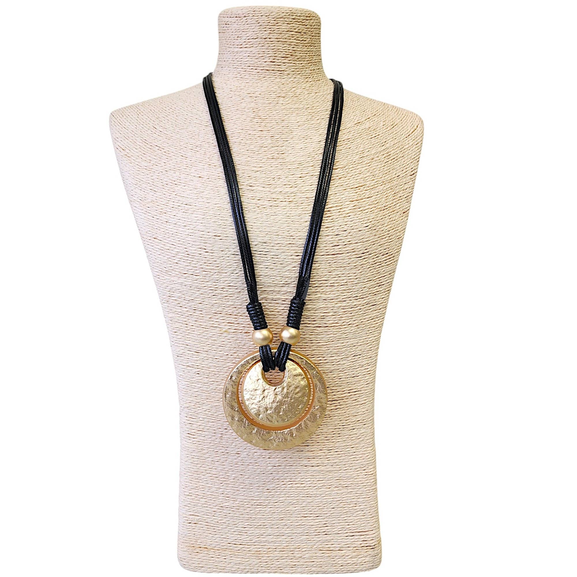 ONYX NECKLACE